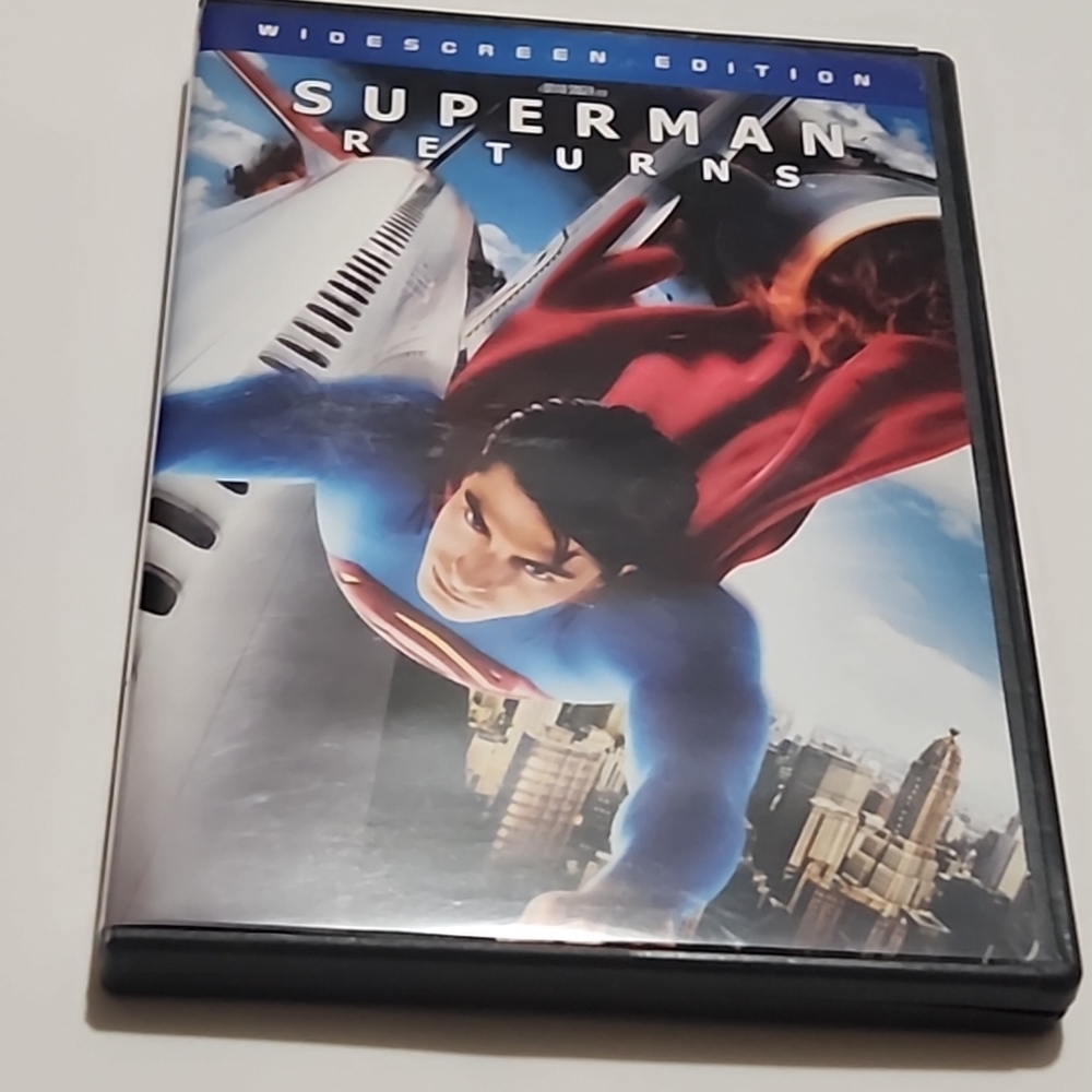 DC Superman Returns Blu-ray - Blue and Red Cover